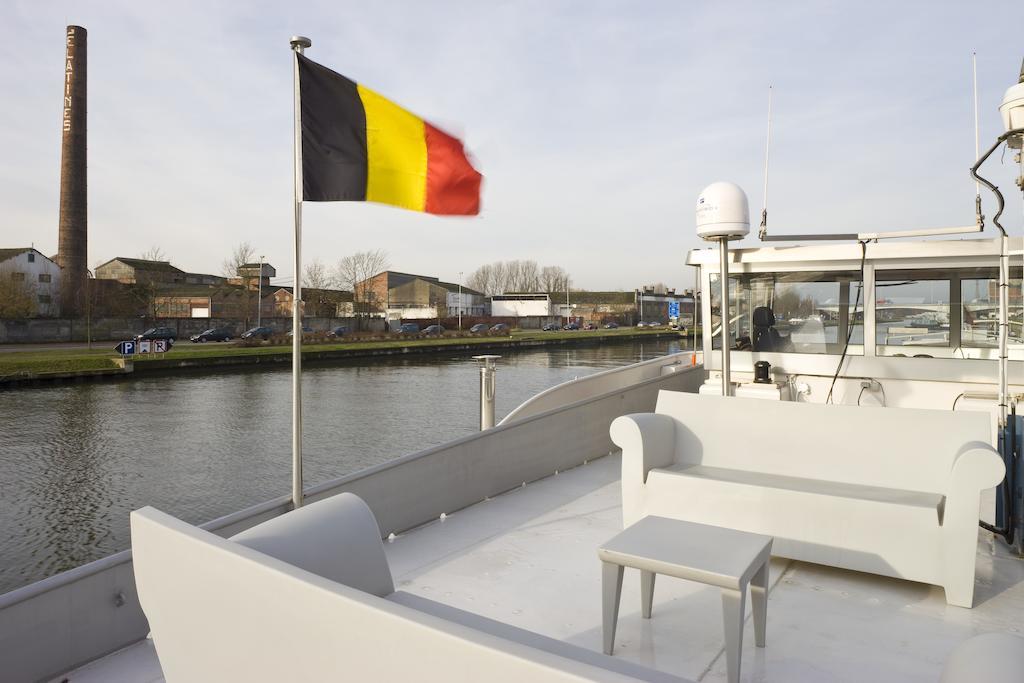 B&B Droomboot Oudenburg Zewnętrze zdjęcie